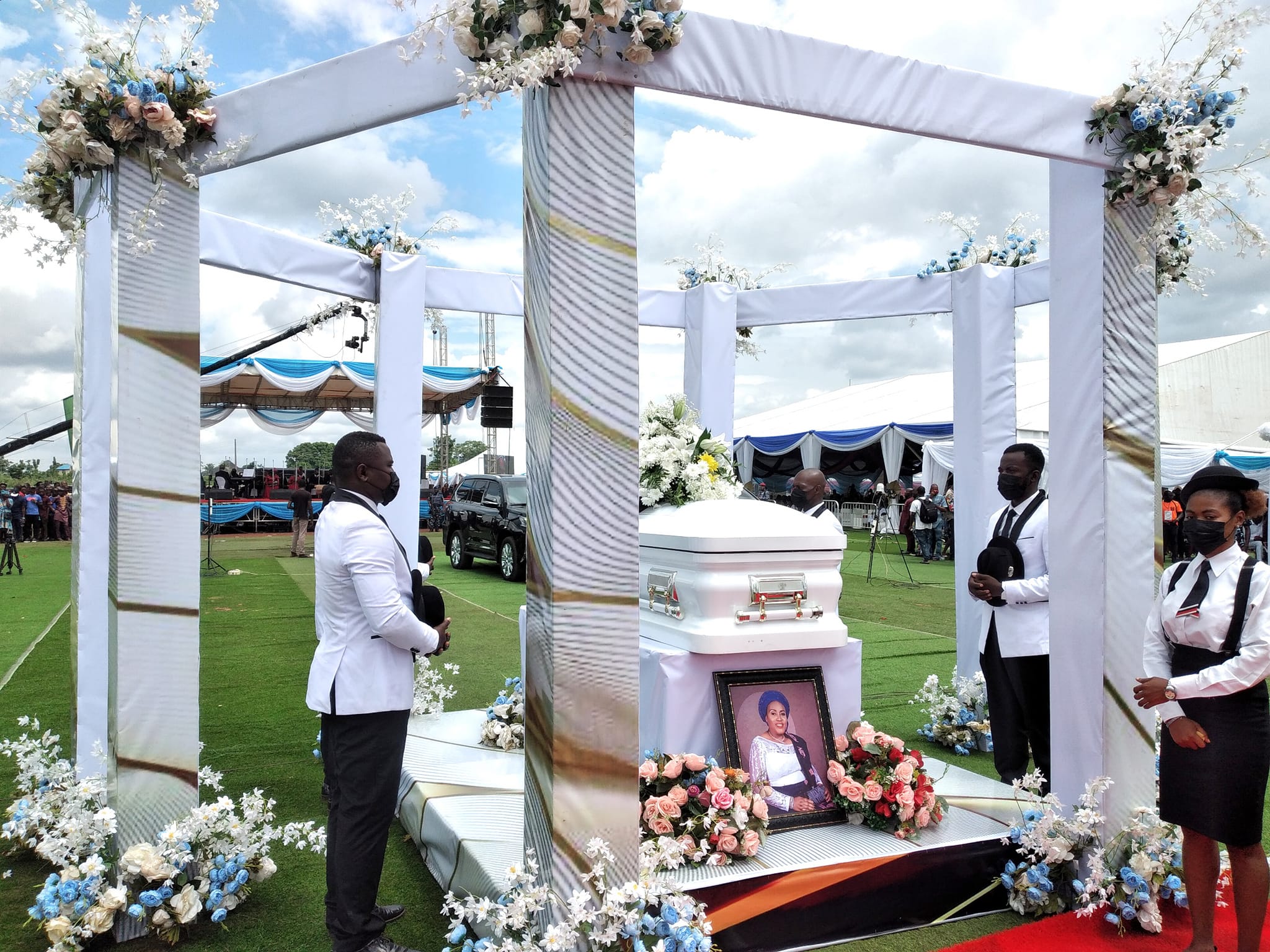 Photos From The Funeral Of Wife Of Former Senate President Ken Nnamani